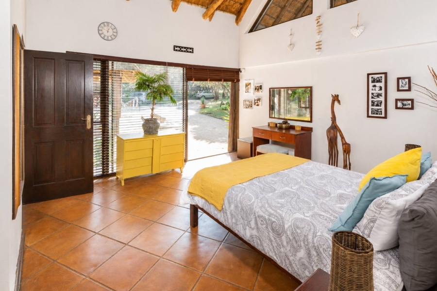 8 Bedroom Property for Sale in Kshane North West